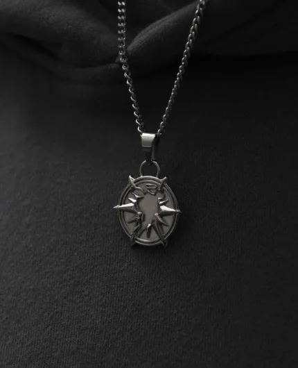 Divin by Divin Solar Pendant Necklace (2)